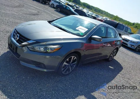 2016 Nissan Altima 2.5 Sr z USA, uszkodzony, nr VIN 1N4AL3AP9GC223757